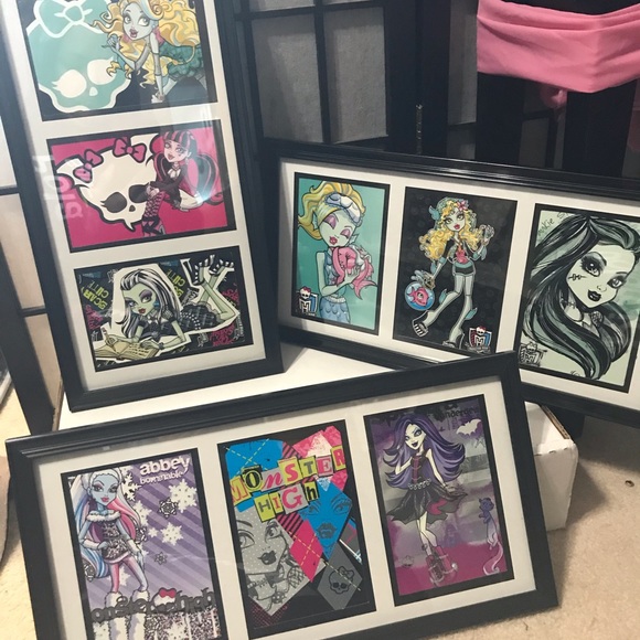 Set of 3 monster high post card pictures - Picture 1 of 7